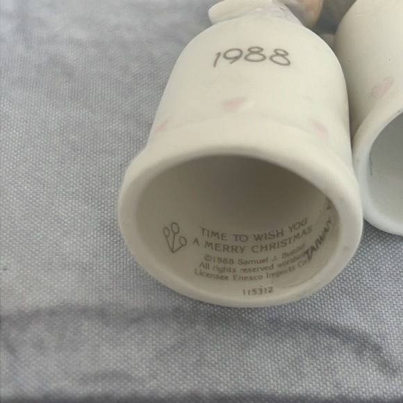 Precious Moments VTG thimbles discontinued figurines - Picture 9 of 13